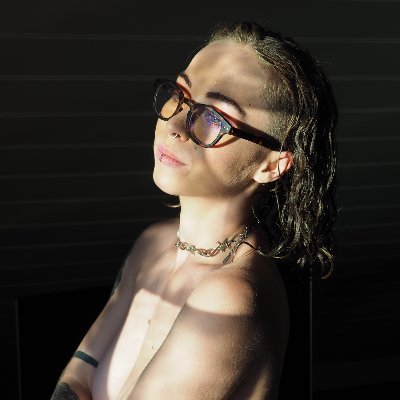 _moobluen_'s profile picture. Art model/lover of all things nude & rude...

moo.artmodel & moobluen on Instagram/here to stay connected.

Get access to exclusive content via the link below!