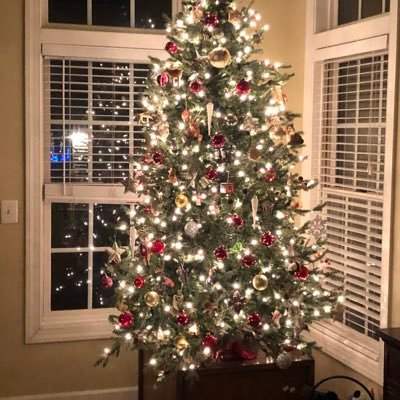 TokiTime4's profile picture. Unless someone like you cares a whole awful lot, nothing is going to get better. It's not.