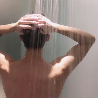 Aandbcd's profile picture. 喜欢请转发支持，火热更新中。💋