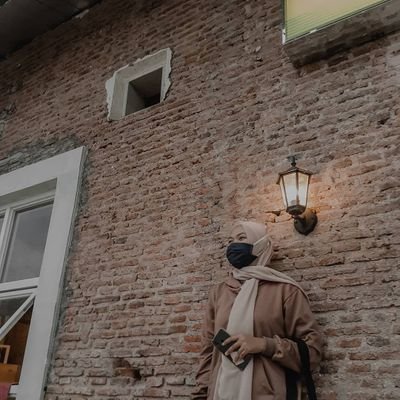 AgustiaAnna's profile picture. 💤