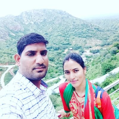 Bhimeena6800's profile picture. Meena