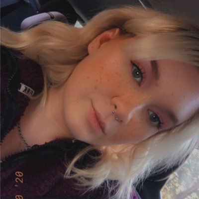 its me, dj v // dm|v| // dont let the half smirk fool ya i'm cutthroat // cash app $VictoriaGifford