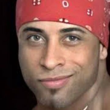 ecvuStQj1s8BA0S's profile picture. 