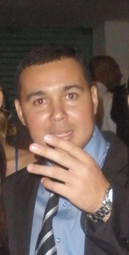 Baiano de Ibititá, casado, uma filha. Agricultor e Irrigante no Canoão.