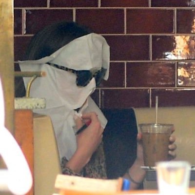 piment24kcal's profile picture. stuck.