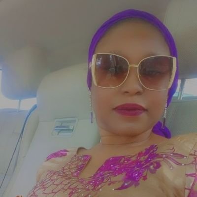 Am a royal blood from katagum,social,kind n simple/Fulani/Bauchi/Islam/Buk/politics/Qur'an/novel/watching/sleeping, cooking/love my family