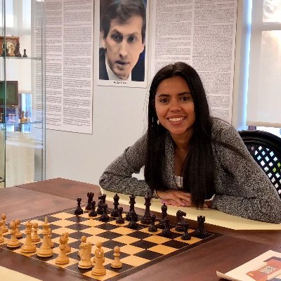 Senior Machine Learning Engineer @ Apple &
Woman Chess Grandmaster