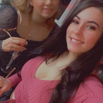 ayisha_cairns's profile picture. she said oh please you're obsessed ♡ / the blonde don