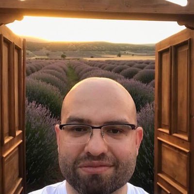 AvMustafaEfe1's profile picture. 