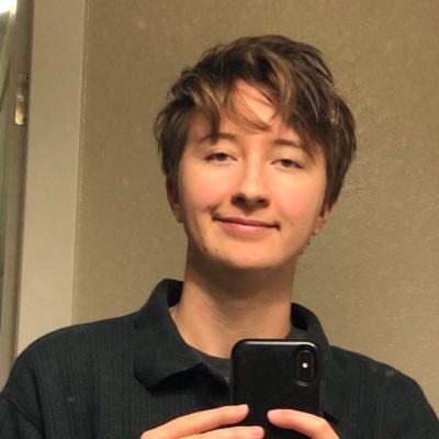 lizfarrar_'s profile picture. Making my Twitter comeback