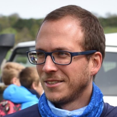 Physicien des Plasmas à l'UKAEA, auteur chez Pearson et traducteur chez Gallimard Jeunesse.