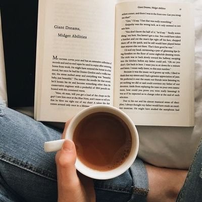 nR8F3Go9obIScxZ's profile picture. خَليكُم حناين الحناين ما بينتسوا🦋🖤