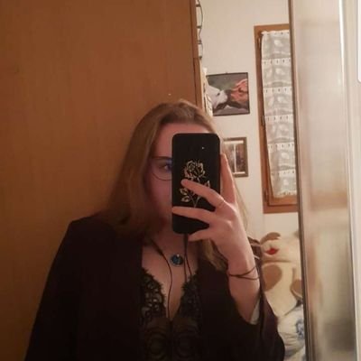 Marion_320's profile picture. 🔜Clermont-Fd

Amoureuse d'expéditions et de voyages