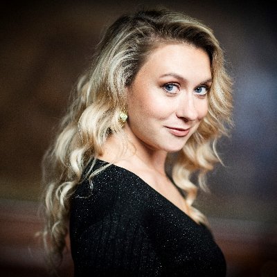 Classical Mezzo-Soprano @CityMusicF @ConnaughtArtis1 | Kokoschka’s Doll available @ChampsHill
