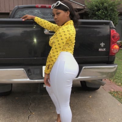 20 😚 || New Twitter || ♒️