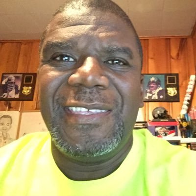 ModerndayInven1's profile picture. Mellow Down to Earth Inventor