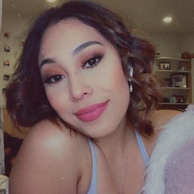 _jennifer__m's profile picture. 