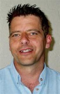 Onno_de_Waal's profile picture. Eigenaar CO7, te bourgondisch, vrijgezellig,
Fenomenoloog.
Voor de rest: Teveel (des-)interesses.
(@CO7aar = zakelijk @Onnoloog = de rest)