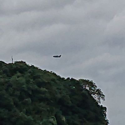 2019年秋から四国西部に米軍機低空飛行が急増。日々の暮らしの中に起きる異常な出来事の可視化・共有目的で #OHアラート にならって低空飛行を監視中。見聞きすれば<#EHアラート> 付けて発信を! 愛媛県大洲から発信してます。