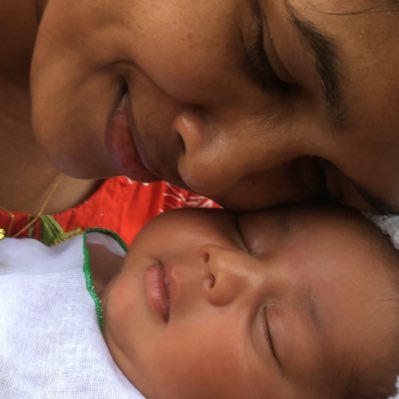තාත්තා කතෝලික දෙමළ,අම්මා සිංහල බෞද්ධ,Wife සිංහල ක්රිස්තියානි,උප්පැන්නෙ ලංකා දෙමළ,ඉගෙනගත්තෙ සිංහල බෞද්ධ,පංසලට යනවා, පල්ලියට යනවා,කෝවිල් යනවා.මං ශ්රී ලාංකිකයෙක්.