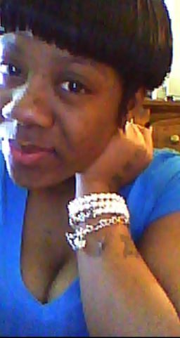 baybeeimBAD's profile picture. head held high smile so bright #confident