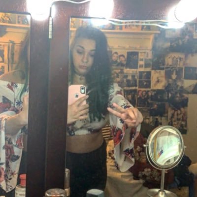 mandy01970's profile picture. Not entirely sure what’s going on most of the time