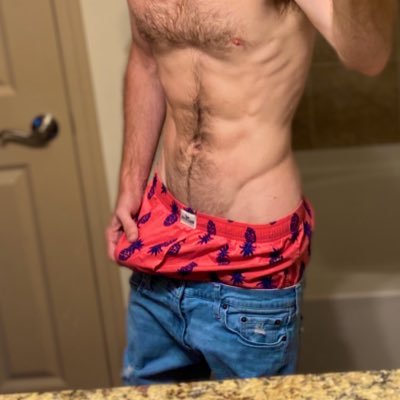 hunginohio's profile picture. Just a 9x6 out here in Ohio 😈🍆💦