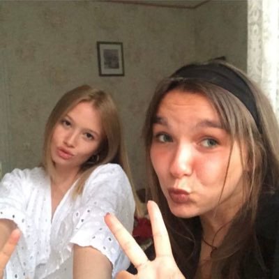 les2poufs's profile picture. 2 sistas toutes fofolles, pleins d’anecdotes à vous racontez, let’s Go les zouzous au petit kikouillou