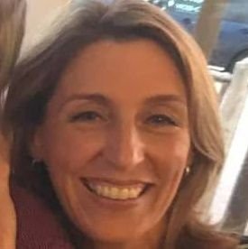 University of Cambridge Lead Tutor, Compelling Communications. Ex BBC TV presenter/producer. Occasional singer. Hobbies include looking after noisy children.