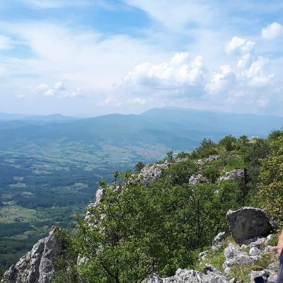 mil_todor's profile picture. Osloboditi se (jedino) možemo sami. Pitanje je da li ti to želiš i šta činiš!