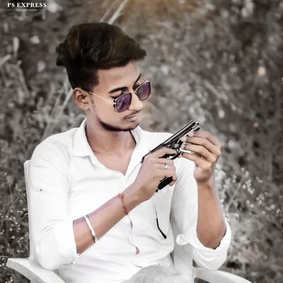 babu saheb ka beta
🌾Gaw ka deshi chora
🔊Bhojpuri music 💓
🎂Cake murder🔪 2⃣1⃣st july
🎓student🎓
😊single😊
🏁UP 60🏁
🇮🇳True Indian