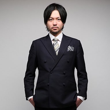 rikirikiricky14's profile picture. 大学1年生の時にホストを始めNo.1を獲得し、次は人材育成のプロとして活躍中✨【日本一‼️未経験ホストを売らせる】に特化///令和の虎:桑田社長のホストクラブ////海外旅行・ポーカーが趣味です♠️ /// アスカノの舞台となる日本一有名な店の店長です✨