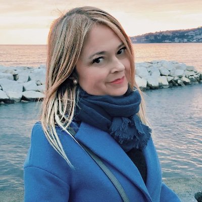 valeridesposito's profile picture. Giornalista e Blogger di @visitcampania1 #visitcampania 📩valeria.infoblog@gmail.com