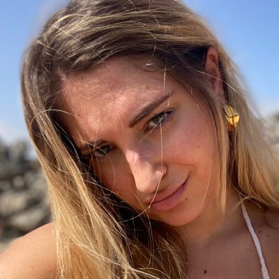 tobeimmortal's profile picture. Made in 🇧🇬, baked in 🇪🇸! Aeronautical Engineer ✈️. Libre, independiente, de derechas y sin complejos.