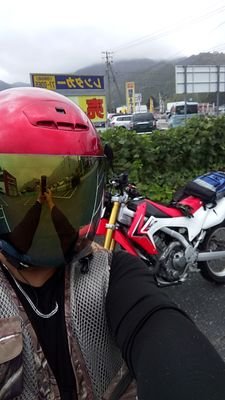 eux69lgD4AV0zUP's profile picture. バイク好き🎵林道好き🎵ランチキャンプ好き🎵ゴルフ好き🎵筋トレ好き🎵