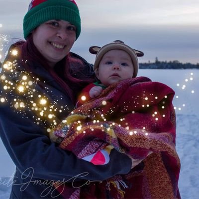 AlaciaTimbit's profile picture. I love singing n dancing. Camping n fishing. Reading n WWE. Weird and unique. Kind and humble. Bubbly N positive