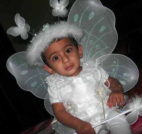 UzmaFeroz's profile picture. 