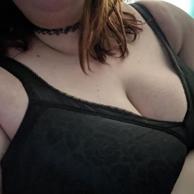 JayJayJuggz's profile picture. NSFW 18+ 
♿ Big Tittied Disabled Girlfriend
Cashapp $FreakNastyTJay to support my candle obsession.