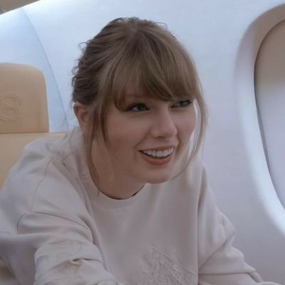 || BLM || Taylor || Backup: @mssbimericana ||
