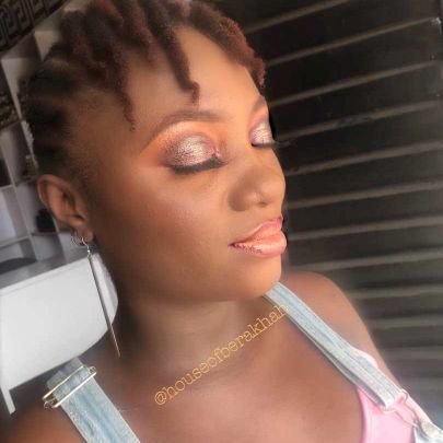 Ceo giffy Enterprise
DM for quality luxurious wears, household materials, beauty kits etc @awoof price wey no dey purge belle