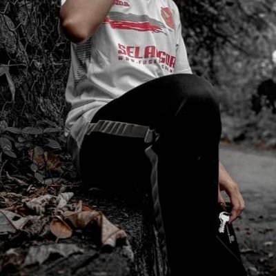 syfiqfrhan's profile picture. dunia ni kejam