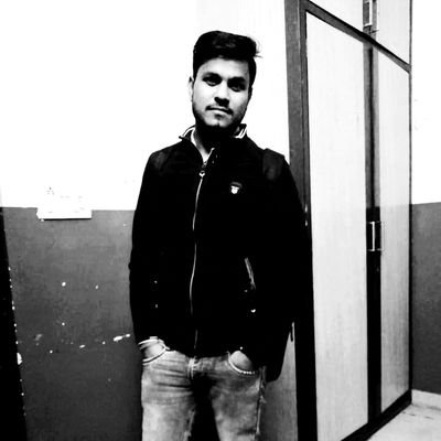 KhichiPacan's profile picture. もしあなたが経済的に困窮しているなら、私に連絡して、あなたを助けることができるかもしれません