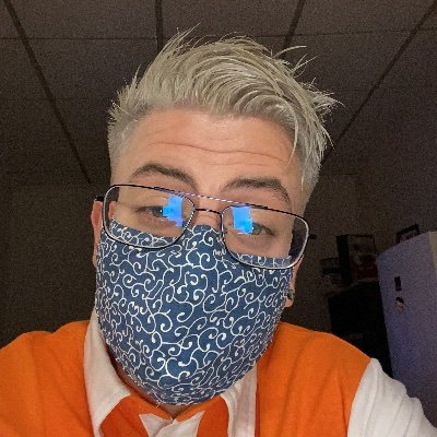 LiveInDream17's profile picture. LA VIDA ES UN CÚMULO DE EXPERIENCIAS QUE HACEN QUE LLEGUES A LO QUE FINALMENTE BUSCABAS