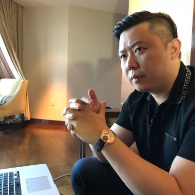 DanLok_asian's profile picture. “THE ASIAN DRAGON “
🏦 CEO / INVESTOR / MENTOR 
👀 1.7+ BILLON social media views
🎁 Buy One, Get One Free 👇