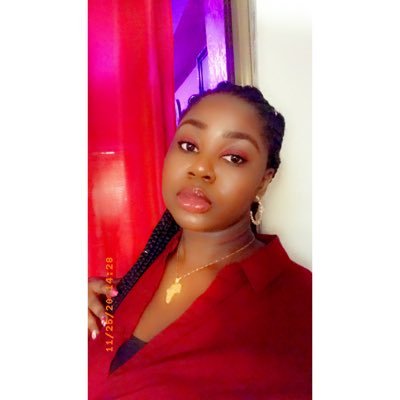 maame_nkansah's profile picture. Live.   Laugh.    Love.                                        #pphypecrew