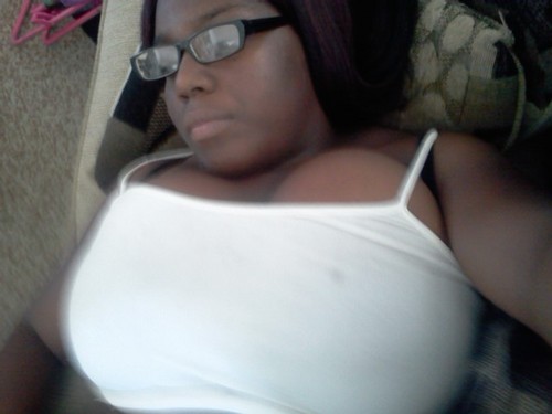 baddass_eve's profile picture. 