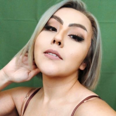Stand up/twitch affiliate/full time simp