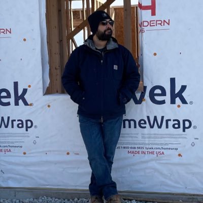 Gr8Juan23's profile picture.