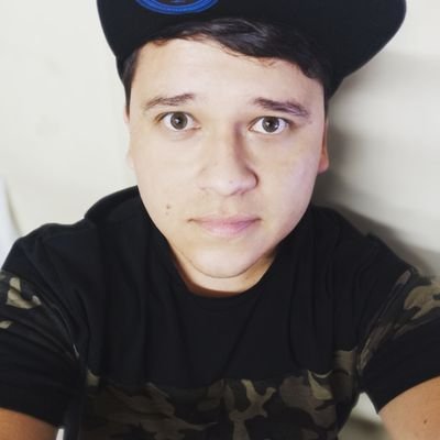 kristian_sk8's profile picture. ~ 30 años ~ Felizmente casado y enamorado ~ padre de 2 hermosos varones ~ Analista Programador (sólo el título xD) ~ Colo Colino de corazón ♥️🤟🏼🏳️🏴⚽