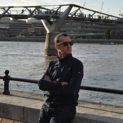 Fintech Veteran 📈 Underrated Drummer 🥁 Weekend Warrior 🚴🏻♂️ Lifetime Lone Wolf 🐺